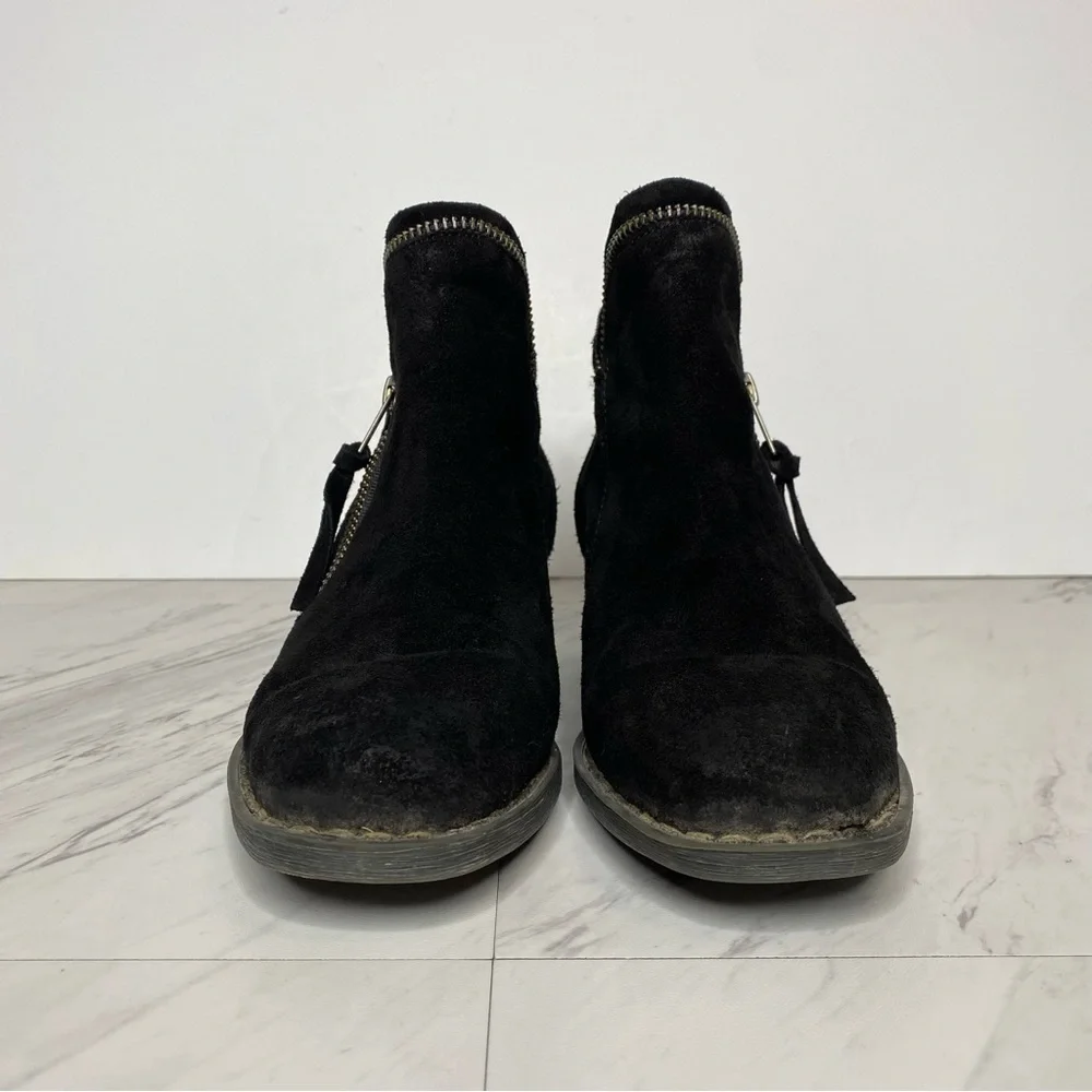 Born Montoro Black Suede Bootie 6